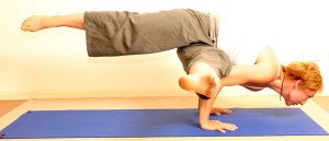 Image credit: http://www.yogateachertrainingaustralia.com.au/wp-content/uploads/2011/10/yoga-teacher-training-melbourne-001.jpg